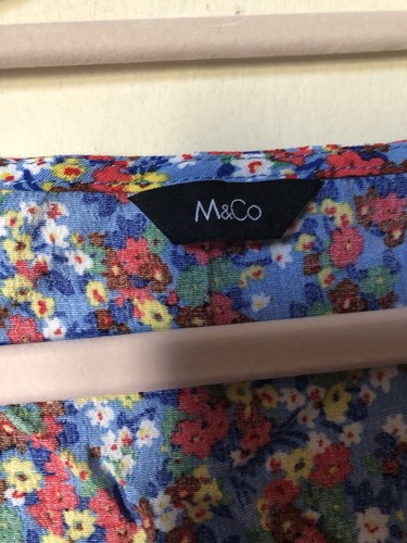 Womens Blue And Red Floral Top M+Co Size 20 - Picture 3 of 5