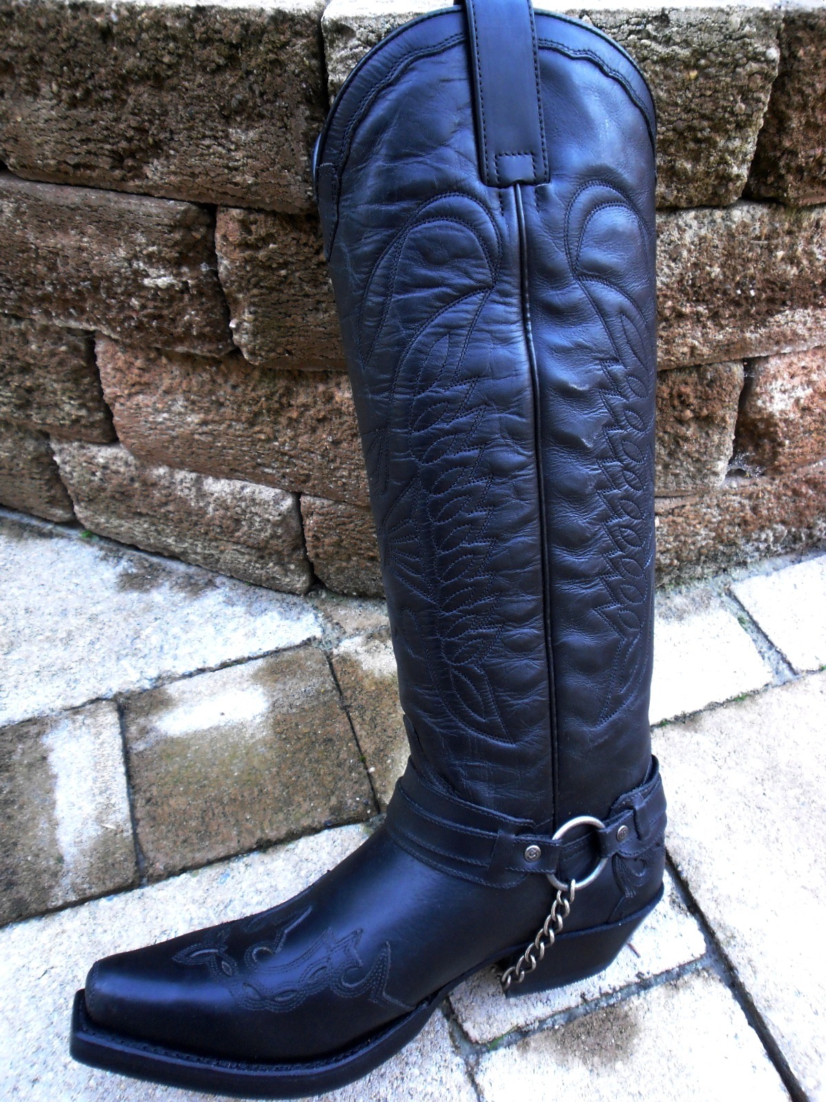 Sendra Hoch-Westernstiefel 9398 Schwarz (Pull Oil Negro) Gr. 5 = 38 Sendra Hoch-Westernstiefel 9398 Schwarz (Pull Oil Negro) Gr. 5 = 38