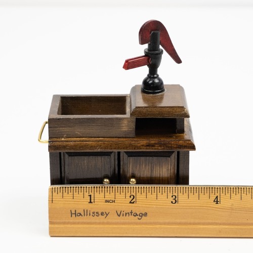 VTG Dollhouse Furniture Wood Antique Water Pump Kitchen Sink Detailed - Picture 2 of 8