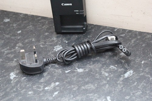 Canon LC-E10E Battery Charger with Lead TESTED AND WORKING - Picture 3 of 11
