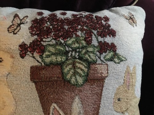 Passende zwei große 16" Wandteppich Frühling Osterhase Chenille Überwurf Kissen Multi - Bild 5 von 10
