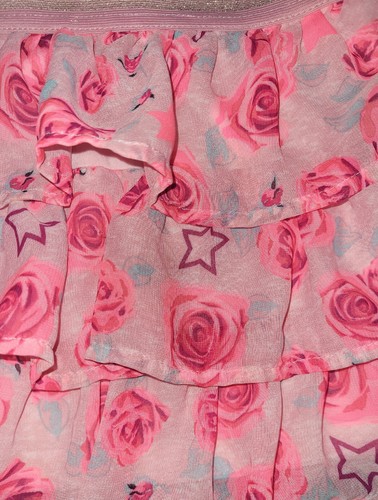Girls Rose and Star Skirt Size 8 - Picture 2 of 2