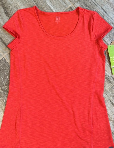 NWT Title Nine Henerala 2.0 Short Sleeve Tee Size Small - Picture 2 of 12