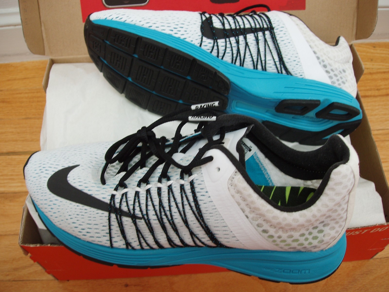 NEW Nike zoom Streak racing flats running shoes men's 7.5=women's 9 white blue NEW Nike zoom Streak racing flats running shoes men's 7.5=women's 9 white blue