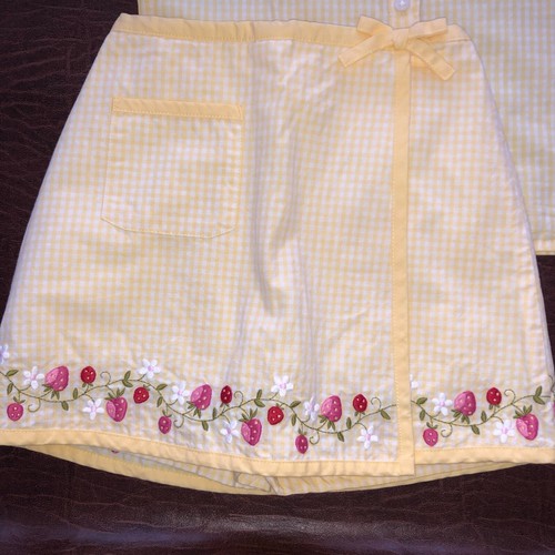 Gymboree vintage 2003 STRAWBERRY PATCH gingham TOP & SKORT 6 - Picture 2 of 3