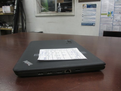 Lenovo ThinkPad E450 i3-5005U 2.0GHz 8GB RAM 320GB HDD 14.1" Laptop NO OS/AC**** - Picture 7 of 11
