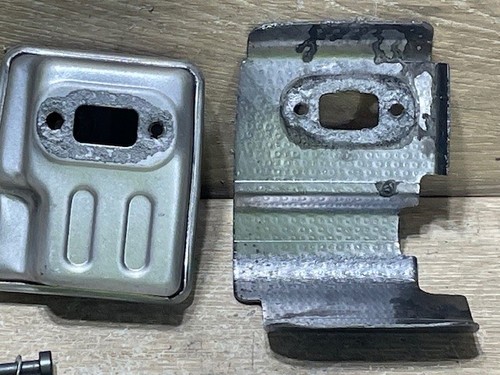 Silenciador Echo Trimmer SRM 225, pernos, junta OME USADO - Imagen 3 de 7