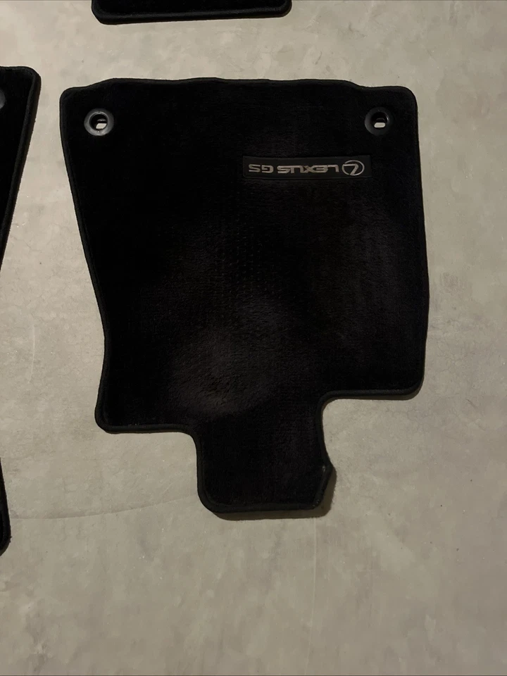 雷克萨斯 GS350 GS450H (2013-2015) (RWD) 4 件原始设备制造商正品汽车地板垫(黑色) — 第 3/4 张图片