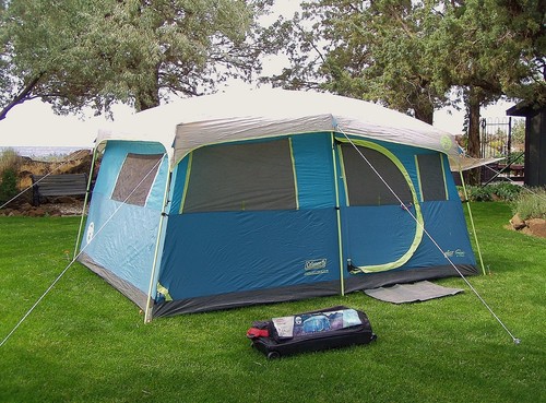 Coleman Tenaya Lake 8 Person CABIN TENT 13' x 9' with Closet & Rain Fly COMPLETE - Picture 4 of 20