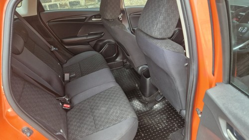 2017 HONDA JAZZ 1.3 - ONLY 18K MILEAGE - 1 OWNER FROM NEW - Picture 13 of 15