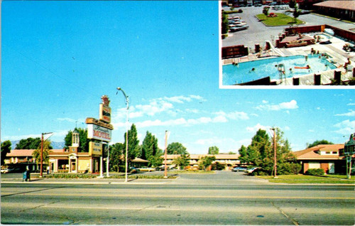 Logan, UT Utah BAUGH MOTEL Cache County ROADSIDE Vintage Chrome Postcard - Picture 1 of 2