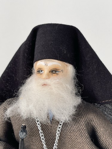 Vintage Handmade Greek Orthodox Priest Doll - Foto 3 di 18