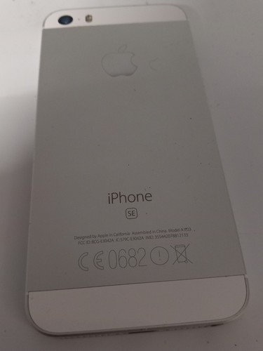 Apple iPhone SE 64GB Silver Smartphone - In Box UNTESTED - Picture 6 of 7
