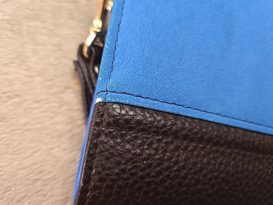 Pulsera Buxton de cuero y gamuza con correa azul guijarro marrón Foto 4 de 4