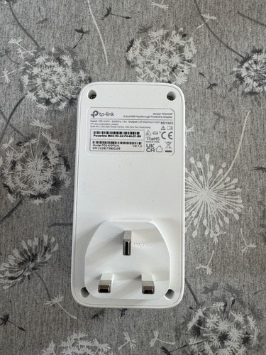 TP-Link Wired Passthrough Powerline Adapter (PG2400P) - Photo 3/4