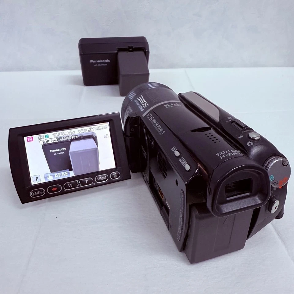 Panasonic HDC-HS300 Full HD 3MOS Camcorder 120GB HDD w/ 2 Batteries & Box - Image 4 of 4