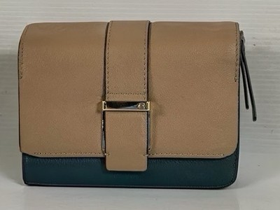 Piquadro Unisex Gray Green Leather Inner Pockets  Classic Trifold Wallet