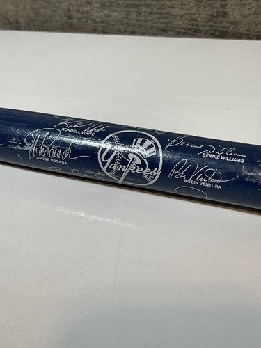 NEW YORK YANKEES MINI PIPISTRELLO graffiato e sbucciato - Foto 4 di 14