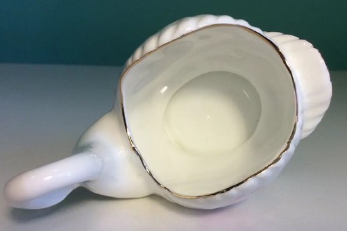 Estatuilla vintage de cisne china hueso baratija plato flores rosadas y azules con adorno dorado - Imagen 5 de 8