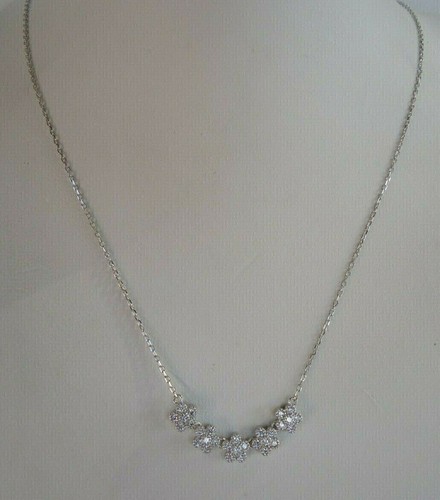 2Ct Round Cut D/VVS1 Diamond Flower Necklace Pendant 14K White Gold Finish - Picture 3 of 4