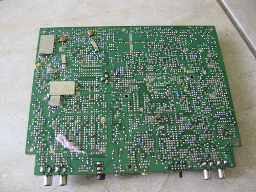 Unità principale Icom IC-735 con filtro FL-30 in ottime condizioni funzionante come dovrebbe - Foto 3 di 3