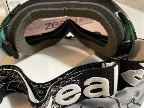 ZEAL SPX RAPTOR Polarized RARE Ski Goggles British Racing Green W/Stripes - Picture 3 of 6