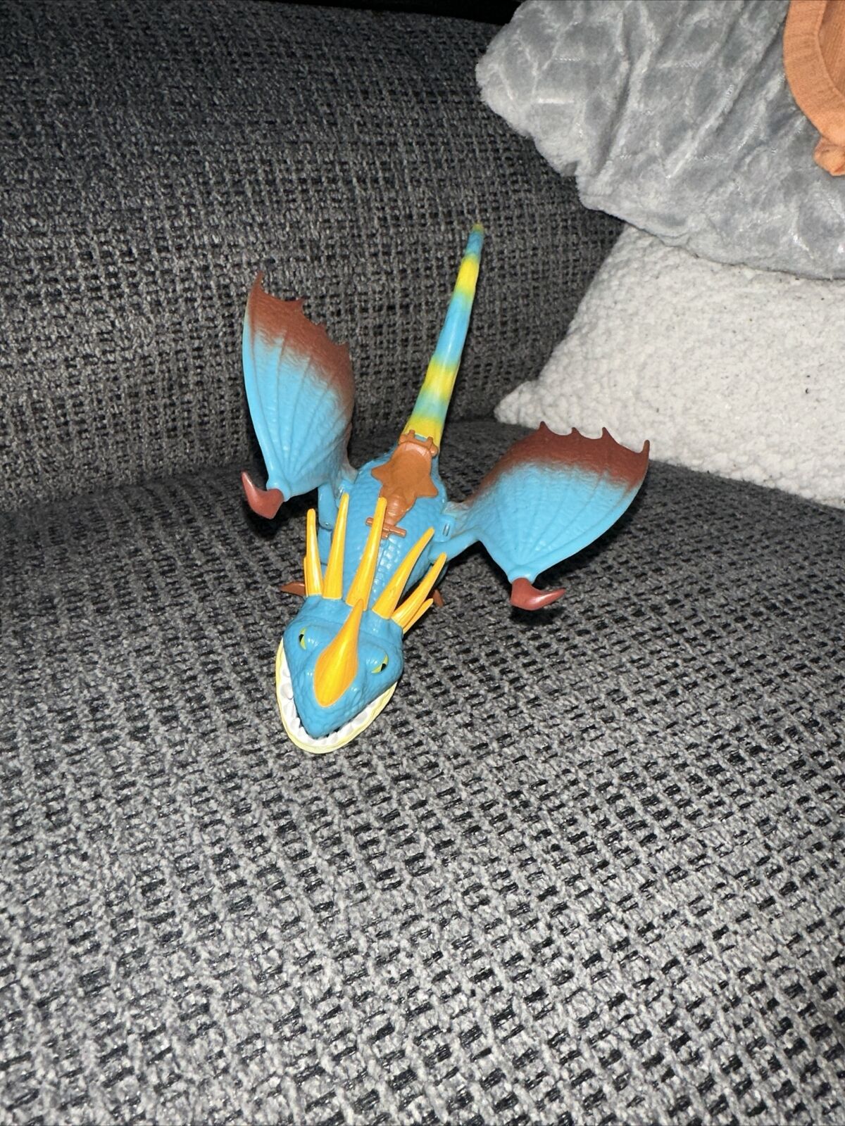 Picture 4 of 9