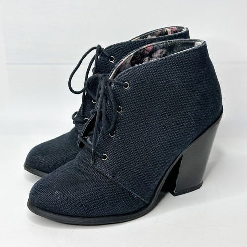 CALL IT SPRING Navy Blue Canvas Ankle Boots Lace Up Heels Preppy Academia Sz 8.5