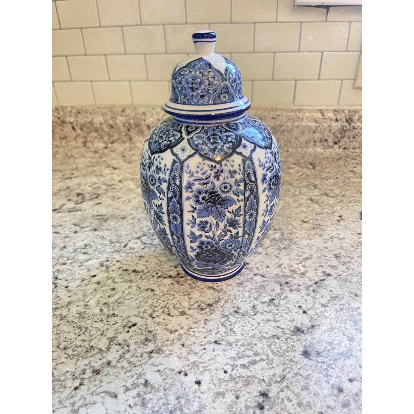 Picture 4 of 10