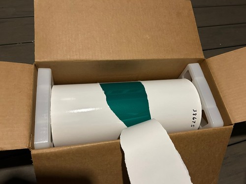 3M ELECTROCUT HIGH INTENSITY REFLECTIVE GREEN SHEETING “15 IN X 50 YD” ROLL - Picture 7 of 9