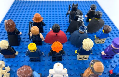 LEGO Minifigure Bulk Set of 20 Minifigs Assorted Heroes & Villians *As Pictured* - Picture 8 of 12