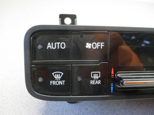 TOYOTA COROLLA CLIMATE CONTROLS 2017-2019, ORIGINAL USED, 5590002A30 - Picture 3 of 10