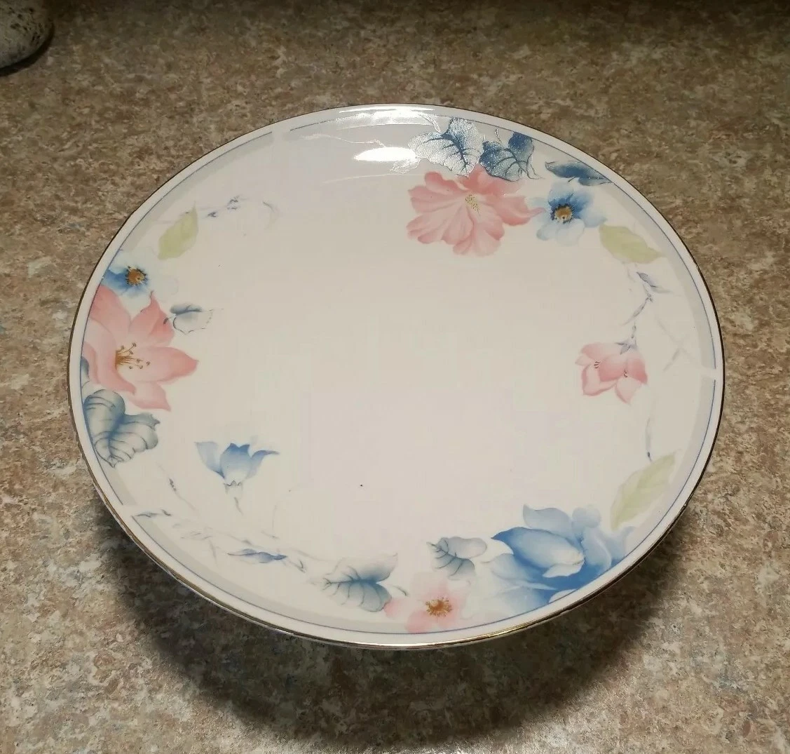 Fine china display clearance stands