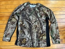 REALTREE Men's Medium Long Sleeve Crew Neck Camo Polyester Logo