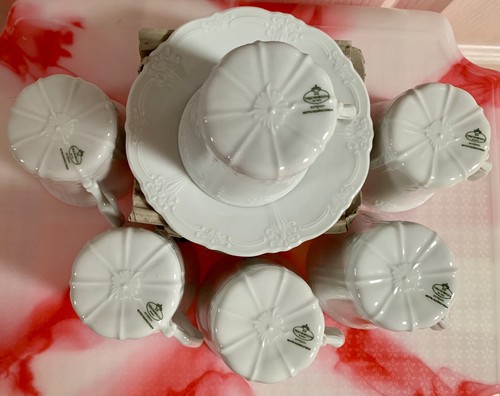 BARONESSE ALL-WHITE EMBOSSED ESPRESSO CUPS AND SAUCERS SET X 6 - Picture 4 of 10
