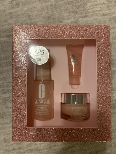 Clinique Moisture Surge Skin-Quenchers Gift Set  - Bild 1 von 6