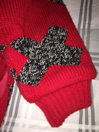 XOXO Red Sweater Washed Out Tag Sz 10 XOXO Heavy Quilt Lined! - Picture 8 of 8
