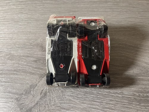 Matchbox Die Cast Ford Model A Panel Truck in White and Red Set Of 2  Red Wings - Picture 4 of 4