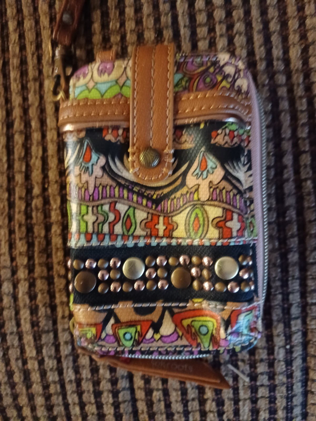 Picture 2 of 4