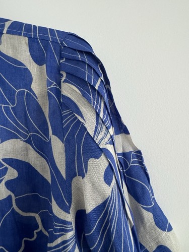 Country Road woman Pintuck Detail Blouse in Abstract Swirl Print-Size 8-RRP$199 - Picture 12 of 18