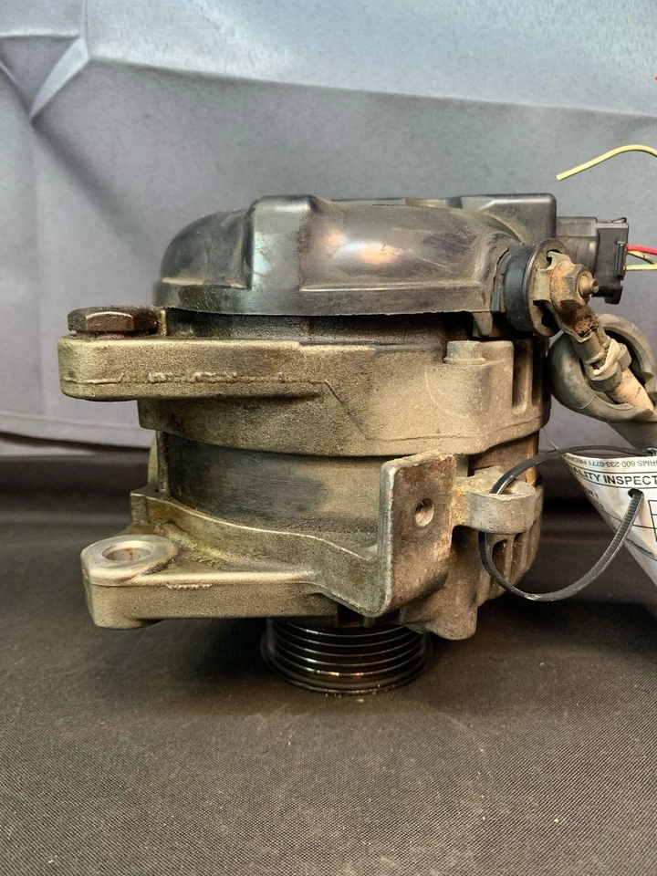 Fits 2004-2007 Toyota Highlander Alternator OEM#:2706028290 Foto 4 de 4