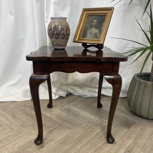 Antique Side Table 18” Square Beautiful Shape Lamp Coffee Plant Stand - Picture 6 of 15