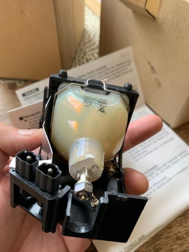 NEW Hitachi OEM DT00461,DT00511,DT00521,DT00401,CPX275LAMP Projector Lamp , Bulb - Afbeelding 5 van 7