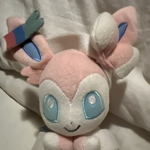 Pokemon Sylveon Plüsch - Bild 2 von 11
