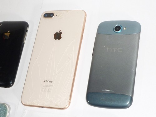 Job Lot 6 Mobile Phones Untested HTC Samsung etc. - Picture 7 of 10
