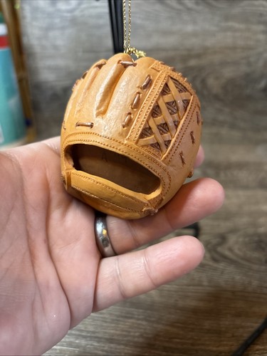 Vintage Baseball Glove Ornament Ball Mitt Ceramic - Picture 3 of 6