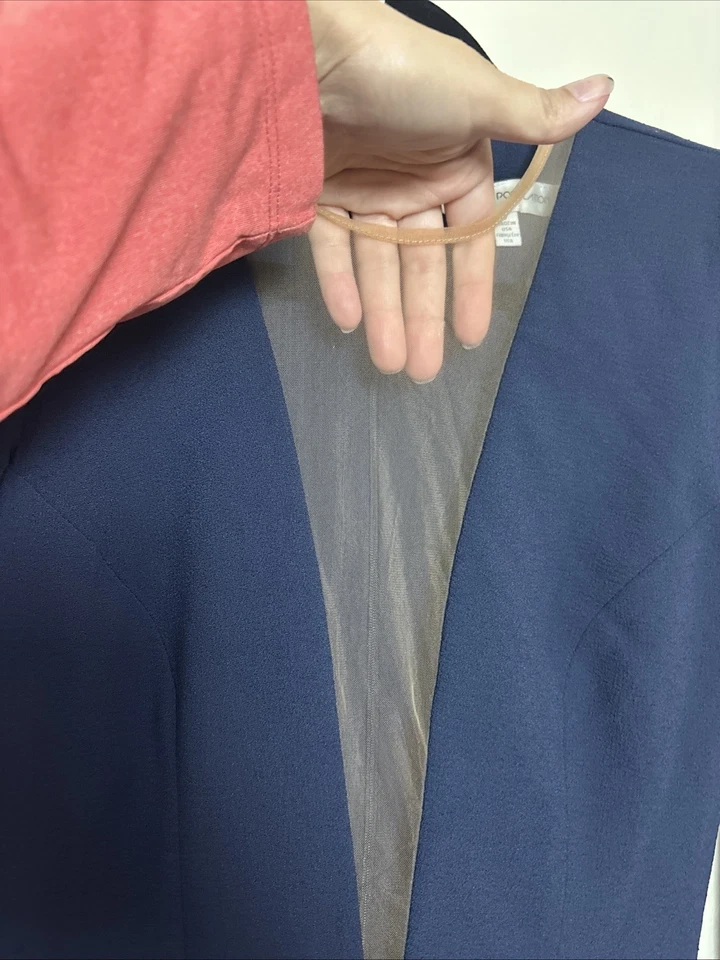 Mono en V profundo adornado transparente Dress the Population, talla S, $298, nuevo sin etiquetas, 760 Foto 3 de 4