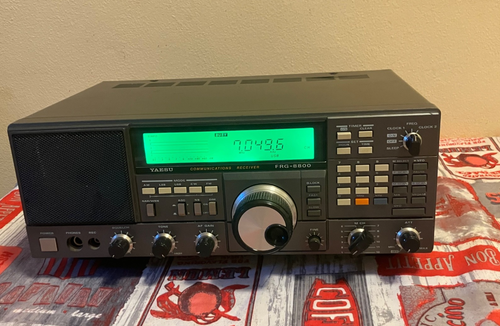 Ricevitore Yaesu FRG-8800 Communication Receiver - Photo 3/5