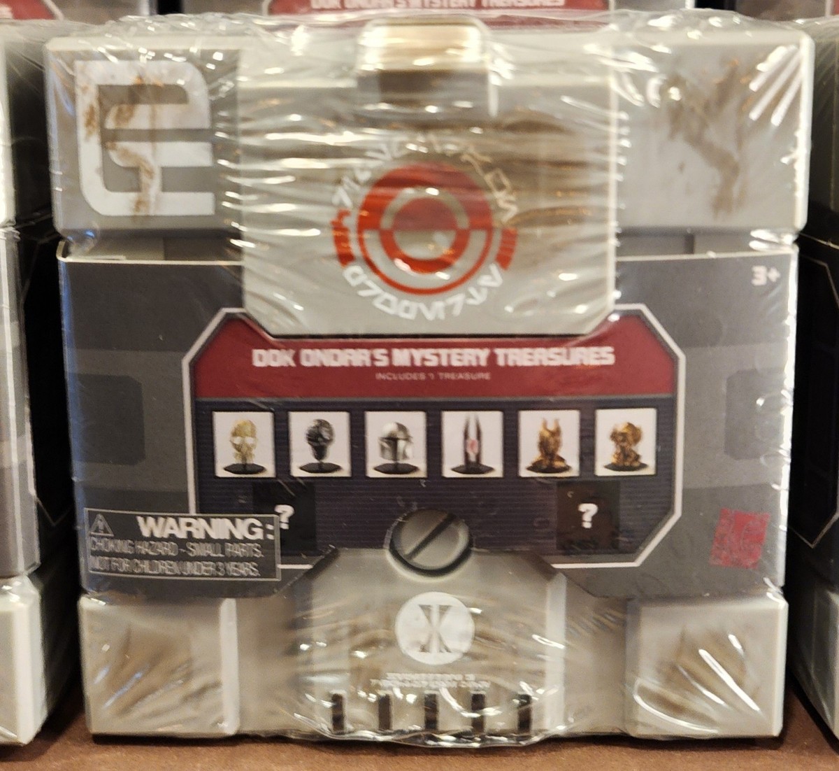 ディズニー　スターウォーズDok-Ondar's mystery Treasur Dok Ondars Mystery Treasure Box SERIES 1 Star Wars Galaxy's