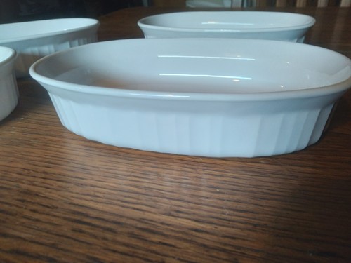 Set of 4 Corning Ware F-15-B French White Casserole Bowls 475 ML. - Picture 3 of 6